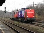 SBB Cargo 203 405-6 mit Re 421 in K�ln West am 12.2.2011