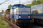 203 214-2 mit Bauger�t in Bonn Oberkassel am 01.05.2011 