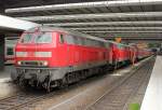 218 402-6 mit 218 433-1 und 218 445-4 in M�nchen Hbf.