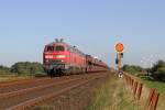 Die 218 831-6 und 218 369-7 bei Klanxb�ll am 15,08,12