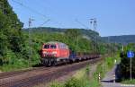 218 261-6 mit einem Güterzug am 14.06.2015 zwischen Bonn-Oberkassel und Bonn-Beuel.