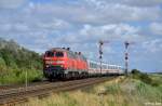 218 362-2 und 218 372-1 mit dem IC 2310 (Frankfurt(Main)Hbf - Westerland(Sylt) am 26.07.2015 in Keitum.