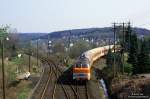 Am 3.5.1986 fuhr die 218 143 (Bw Hagen 1) mit der CB6426 (Meinerzhagen - K�ln) in den Bahnhof Marienheide ein.
