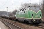 V200 053 (220 053) mit Aluzug gen Koblenz in K�ln West am 11.03.2011