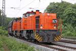 Die 825 der RBH in Duisburg Neudorf am 28,05,10