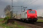 E37 517 am Bous Zug in Porz Wahn am 12.04.2012