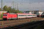 101 045-3 am IC119 in Koblenz L�tzel am 29.09.2012