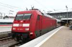101 130-3 bei der Ausfahrt aus dem M�nchner Hauptbahnhof am 9.