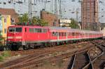 111 156 mit N-Wagenpark in K�ln Hbf am 07.05.2011