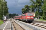 Die 111 020-4 in A�ling (Oberbay) am 29,07,11