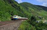 111 001-4 mit dem DBM 91341 (Koblenz Hbf - Bingen(Rhein)Hbf) am 15.06.2014 am Bopparder Hamm.