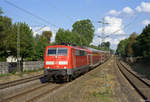 111 129-3 mit dem RE 10426 (Dortmund Hbf - Aachen Hbf) am 03.09.2017 in Erkrath.
