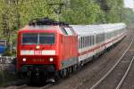120 133-4 aufgenommen bei der Durchfahrt in Erkrath am 02.05.10