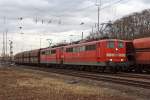 Die 151 020-5 und 151 xxx-x in Oberhausen am 08,01,11