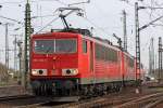 Die 155 010-2 mit einer 155 und 151 im schlepp in Gremberg am 07,04,10