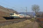 Die 181 211-4 mit IC 136 in Pommern (Mosel) am 29,01,11