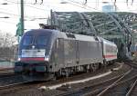 ES 64 U2-034 in K�ln Hbf.