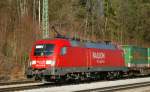 182 013-3, aufgenommen am 27.02.10, bei der Durchfahrt durch A�ling, Strecke M�nchen-Rosenheim.