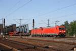 185 406 + 185 326 mit einem G�terzug in Hamburg S�derelbbr�cken am 27.06.2010.