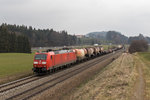 185 198-9 mit einem gemischten G�terzug am 25.