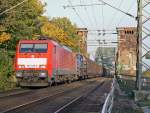 189 049-4 kommt von der K�lner S�dbr�cke am 28.10.2010