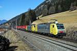 189 903 + 189 931 LM / RTC ziehen den aus M�nchen kommenden Winnerzug zum Brenner.