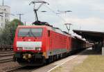 189 044-1 und 189 xxx-x am Erzzug �bers Personengleis in K�ln West am 16.07.2011