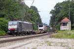Die ES 64 F4-281 in A�ling (Oberbay) am 30,07,11 