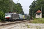 Die ES 64 F4-113 , E412 XXX , ES 64 F4-XXX und ES 64 U2-29 in A�ling (Oberbay) am 30,07,11 