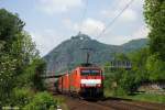 189 051-6 und 189 070-6 am 28.04.2011 bei Bad Honnef.