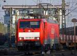 189 066-4 im letzten Licht in Gremberg am 08.10.2010