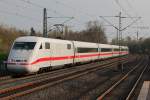 401 516-0 / 401 516-2 am ICE1024 nach HH-Altona in K�ln Stammheim am 13.04.2012