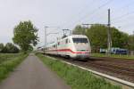 Der ICE1 401 584-8 / 401 084-9 in Brokstedt am 18,05,12