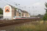Der ICE 2 402 001-2 in Wuppertal Oberbarmen am 25.09.2013 
