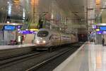 Der ICE 17 nach Frankfurt Hbf in Frankfurt Flughafen Fernbf. am 05,01,13