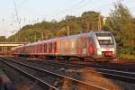 Der 422 061-2 als S8 nach M�nchengladbach Hbf in Wuppertal Oberbarmen am 03,09,11