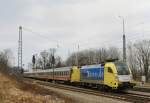 Noch nie gesehen! Eine boxXpress vor einem IC! ES 64 U2-025, aufgenommen am 01.04.13, in A�ling.