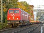 DE13 der HGK kommt mit den letzten Sonnenstrahlen �ber die K�lner S�dbr�cke am 28.10.2010