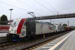 185 665-7 mit einem gemischten G�terzug am 20.