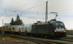 ES 64 U2-005, aufgenommen am 08.02.11, bei der Durchfahrt durch Gersthofen.