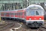 Steuerwagen vorraus beim RE 1 nach Aachen , bei der Einfahrt in K�ln Hbf am 28.03.2010 , Gru� an den Tf (tr���t....) :-) ! 