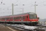 Ein Wittenberger Kopf der Baureihe 480 verl�sst am 2.12.10 den R�desheimer Bahnhof gen Wiesbaden.