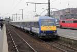 Der HKX1802 aus HH-Altona, geschoben von 182 526 in K�ln Messe/Deutz am 03.04.2013