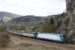 412 009 und 412 xxx mit einem KLV unterwegs in Richtung S�den. Aufgenommen am 7. April 2017 bei Sterzing.