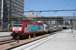 CFL Reihe 4000 �hnlich der Baureihe 185 Mehrsystem mit Doppelstockzug in Luxemburg HBF