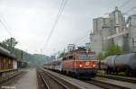 1142 575-8 mit dem R 3413 von Obertraun-Dachsteinh�hlen nach Attnang-Puchheim am 02.05.2013 in Gmunden.