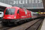 1216 013 in M�nchen Hbf am 01.08.2011