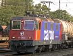 Re 421 392-2 der SBB Cargo in K�ln-West am 30.07.2010