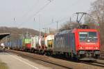 SBB Cargo 482 044 zieht am 12.3.11 einen Containerzug durch K�ln-West.